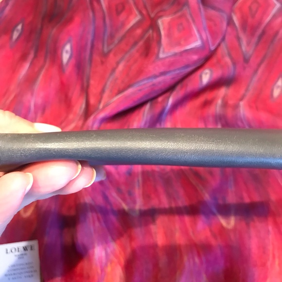 LOEWE SHEEPSKIN WALLET EUC - Picture 13 of 14